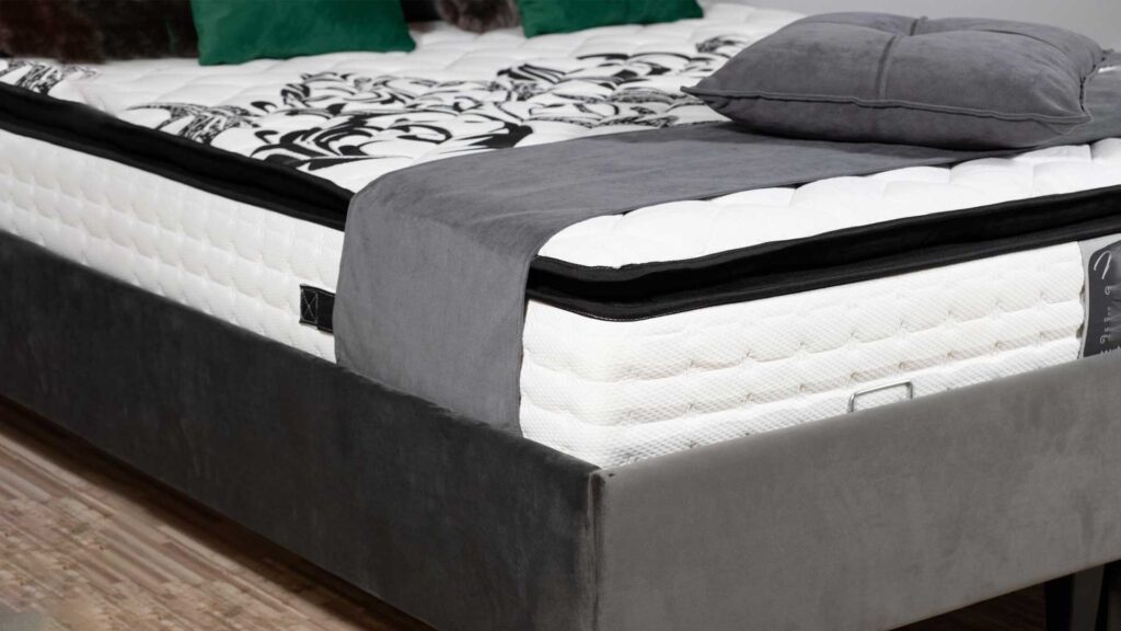 Tight Top Mattress Vs Pillow Top Mattress.