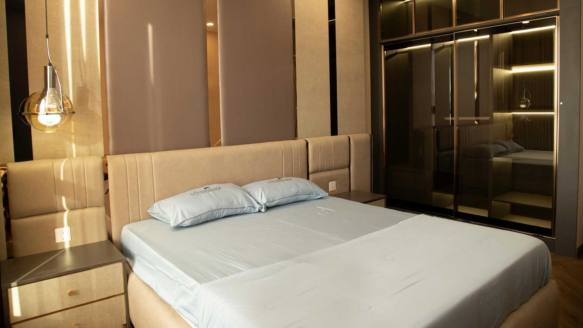 Are polyester bed sheets good?