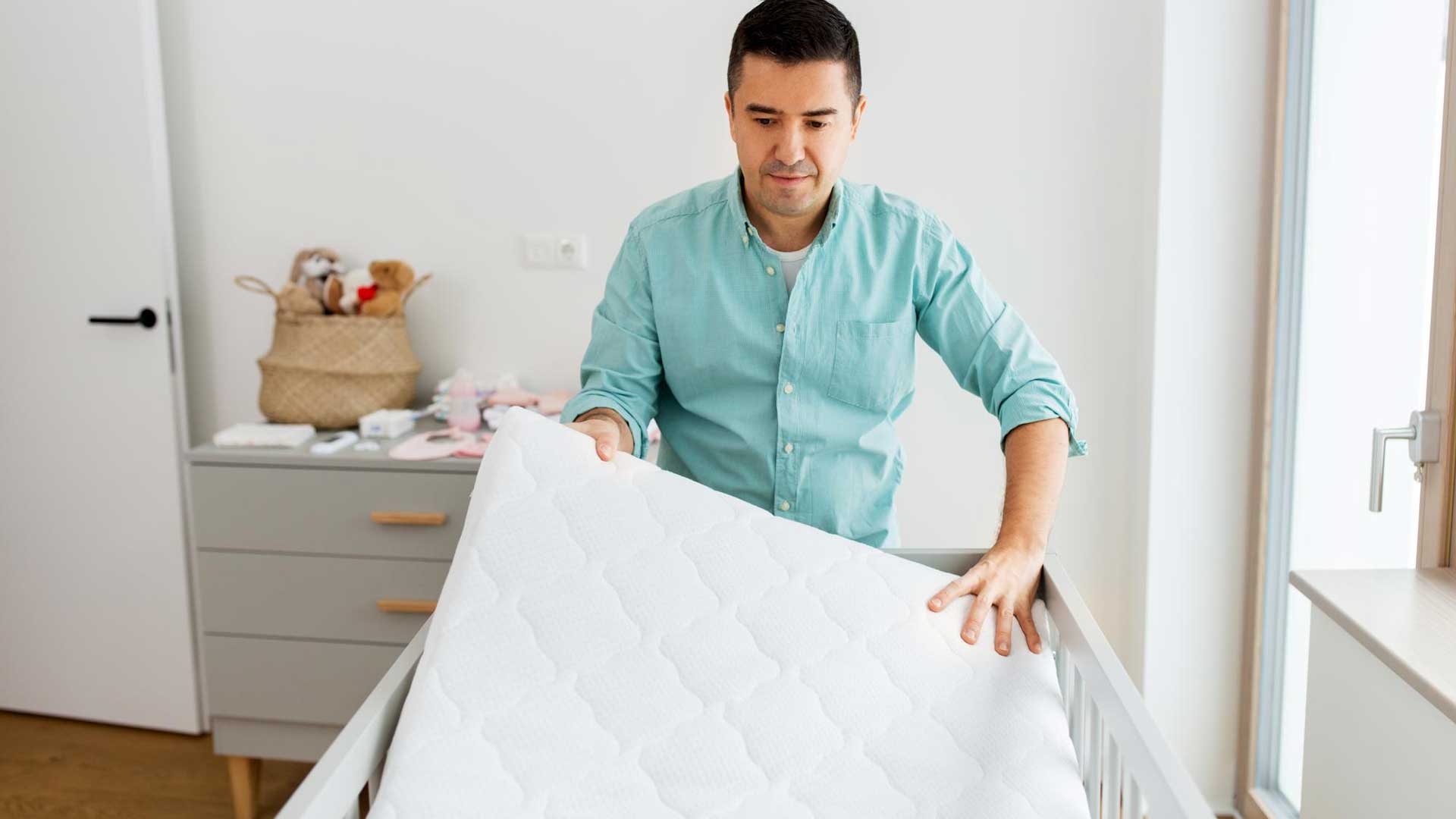 When To Flip Baby Mattress?